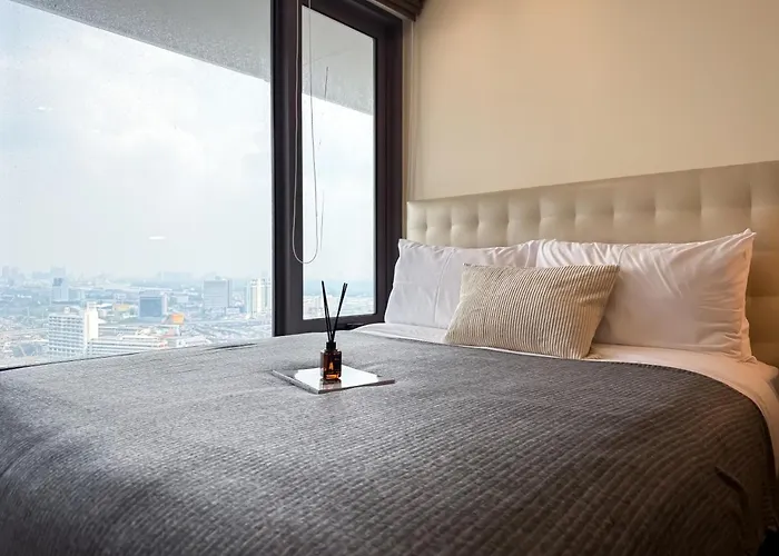 Apartamento Spacious High Rise 2br - Ultra Fast Wifi - Phrom Phong *