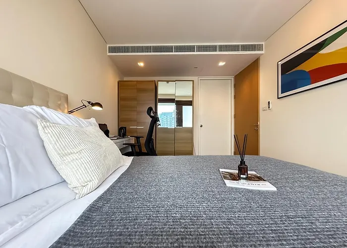 Spacious High Rise 2br - Ultra Fast Wifi - Phrom Phong *